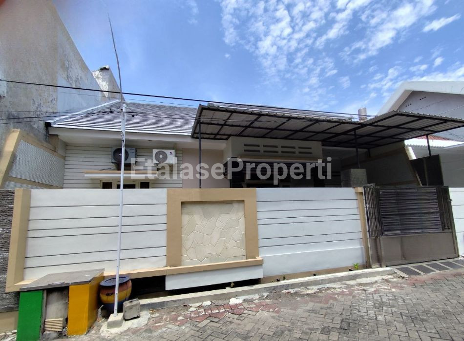 Foto properti Rumah Mulyosari Siap Huni Bagus Dekat Pakuwon City Dan ITS 2