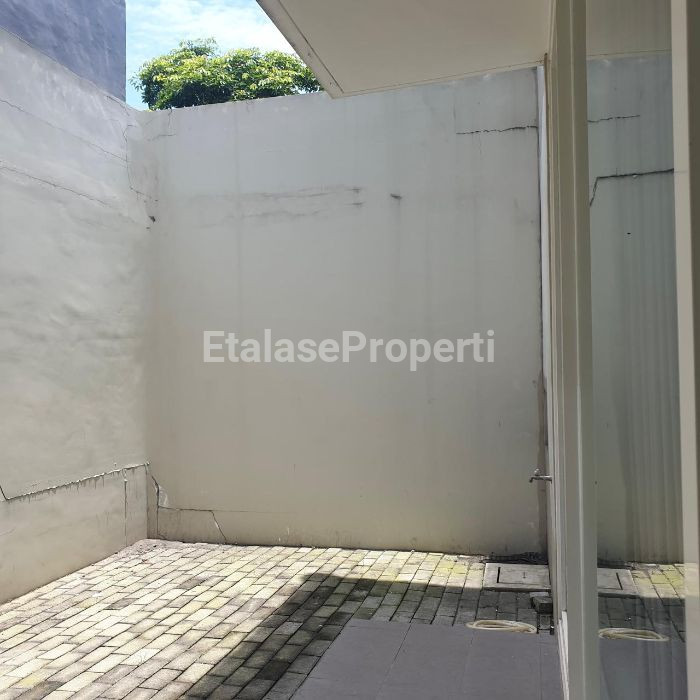 Foto properti Disewakan Rumah 2 Lantai Modern Minimalis Di Citraland Utara 3