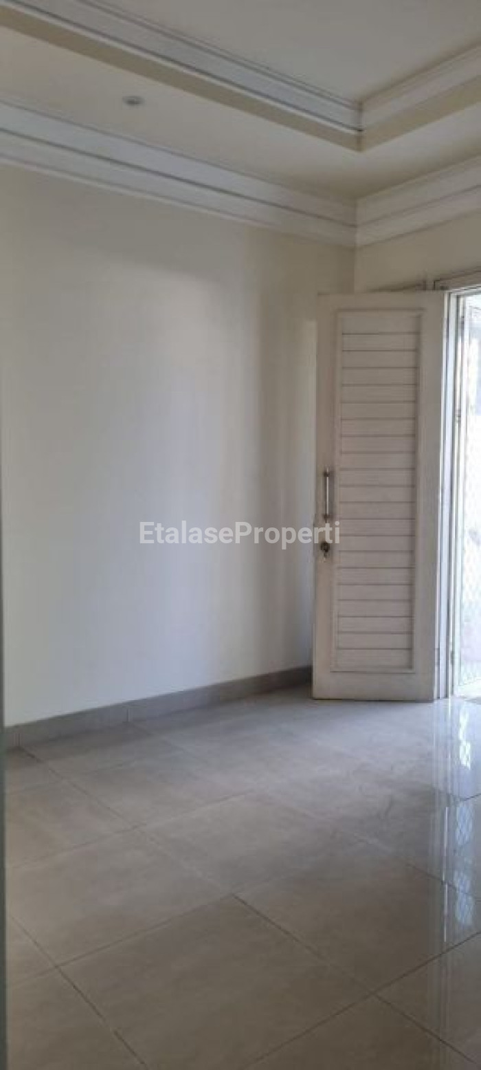 Foto properti Rumah Di Puri Galaxy Dekat Araya Galaxy Mall ITS 2