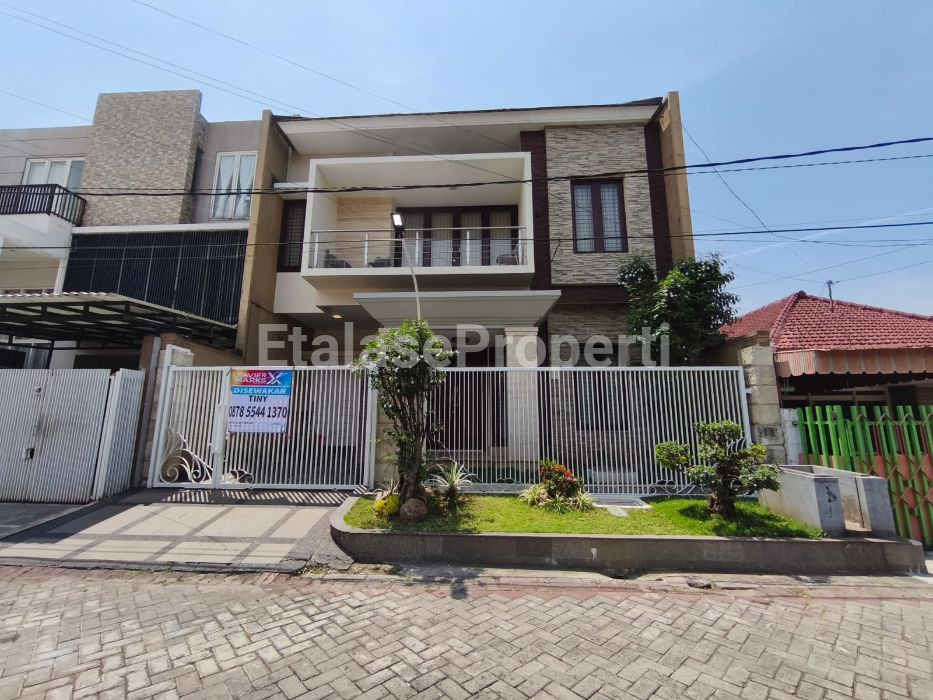 Foto properti Disewakan Rumah Siap Huni Full Furnished Di Manyar Tompotika 1