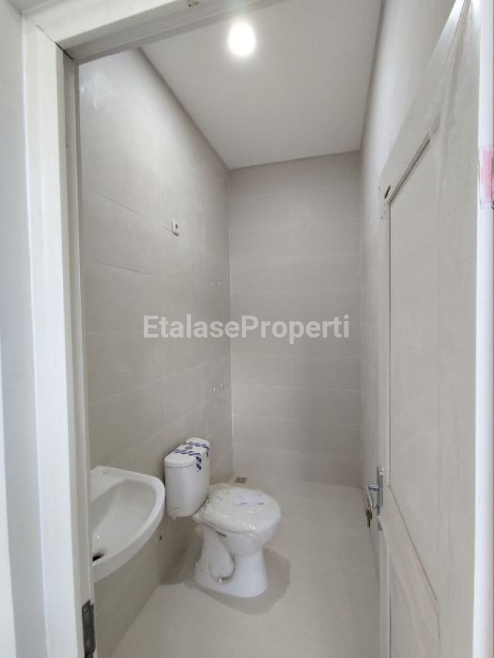 Foto properti Rumah Baru Lebak Arum Dekat Raya Kenjeran Dan Pakuwon City 3