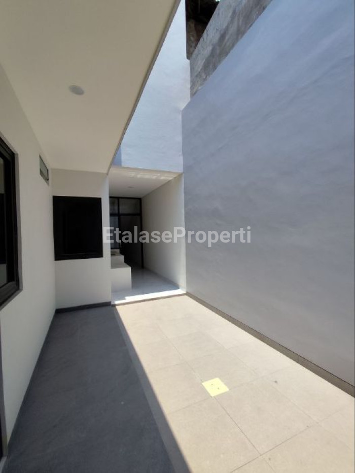 Foto properti Rumah Baru Lebak Arum Dekat Raya Kenjeran Dan Pakuwon City 7