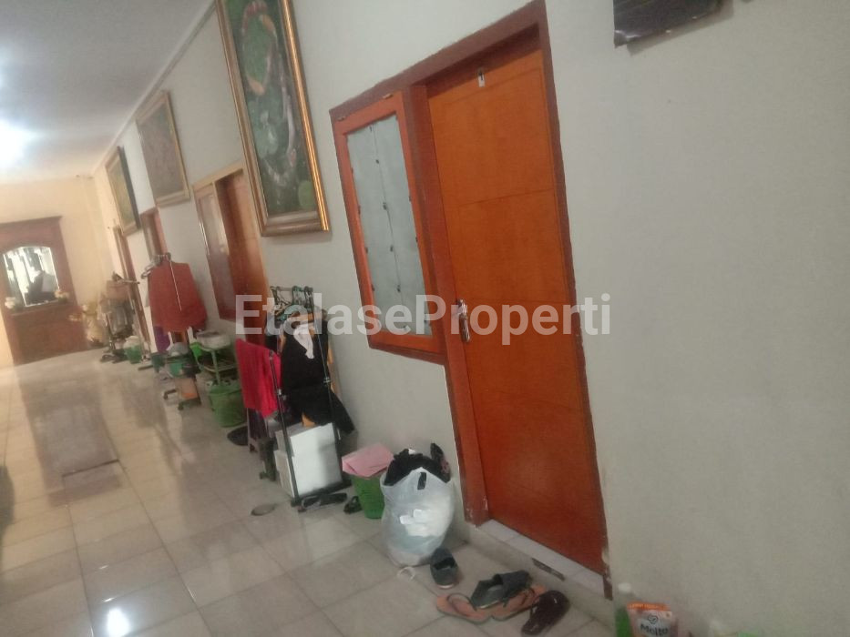 Foto properti Dijual Cepat Usaha Kost-kostan Aktif Di Gayungan PTT 3