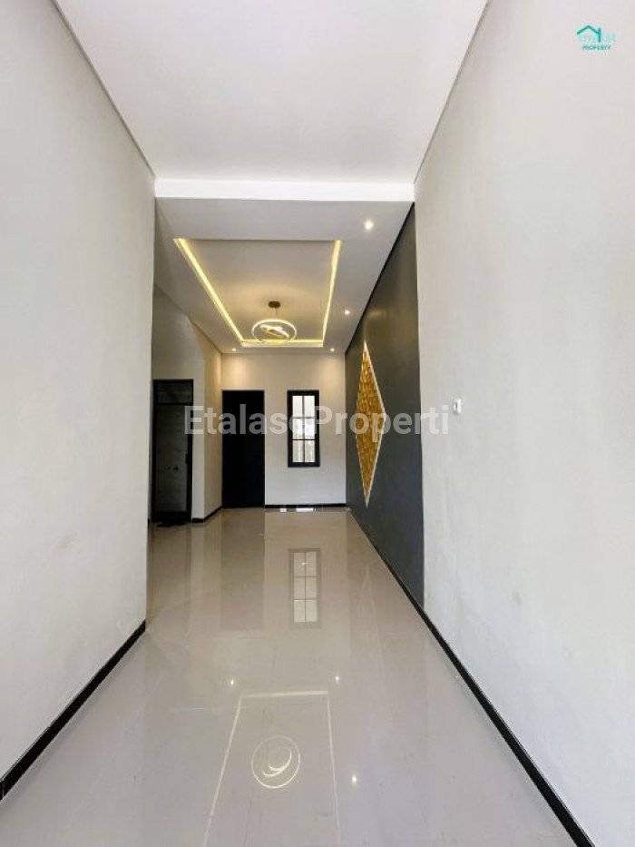 Foto properti Dijual Rumah Di Nirwana Eksekutif Dekat MERR UPH Wonorejo 3