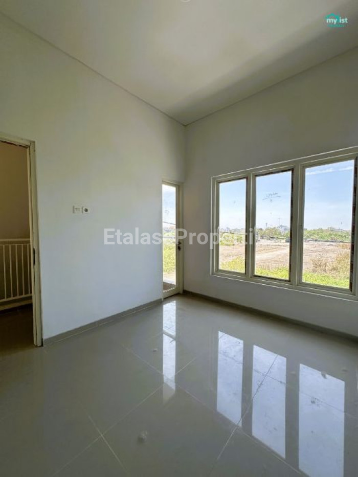 Foto properti Dijual Rumah Baru Di Modern Tengah Gununganyar Dekat UPN 10