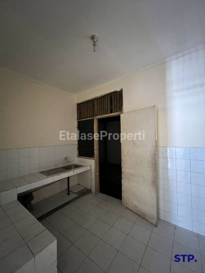 Foto properti Jual Ruko Di Raya Mulyosari 2 Lantai 3