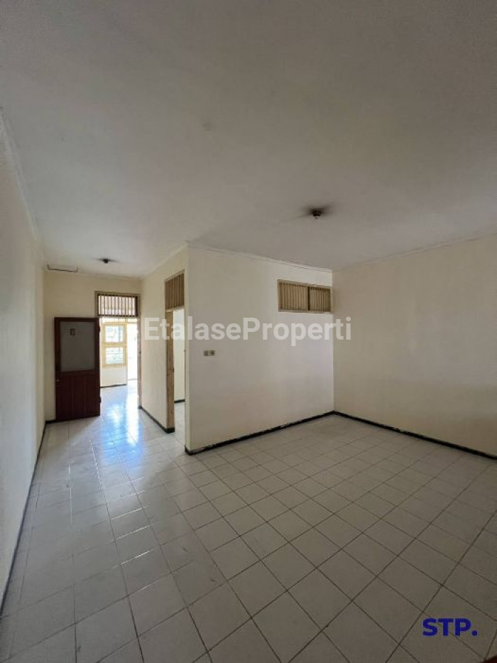 Foto properti Jual Ruko Di Raya Mulyosari 2 Lantai 6