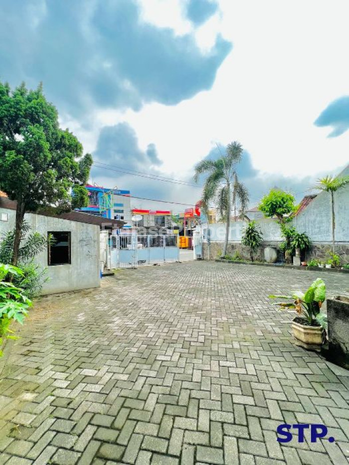 Foto properti JUAL CEPAT! Rumah Kos Megah Di Kutisari Selatan 2