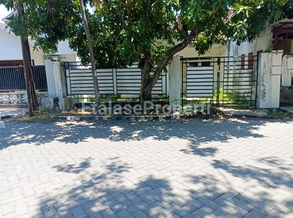 Foto properti Dijual Rumah Hitung Tanah Di Raya Wiguna Wonorejo Rungkut 1