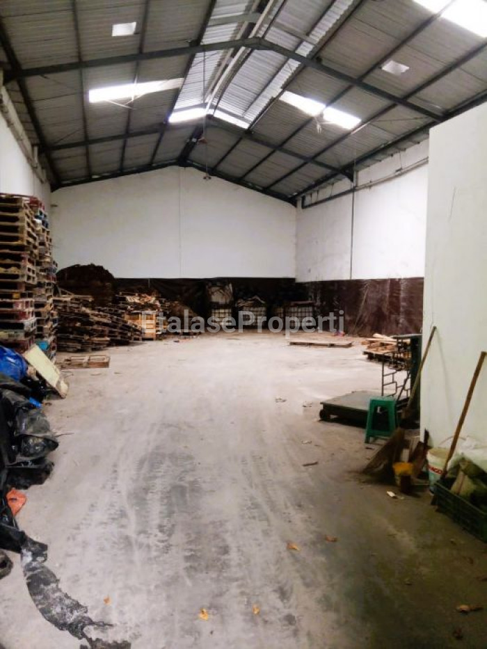 Foto properti Dijual Gudang Safe N Lock Lingkar Timur Sidoarjo Siap Pakai 2