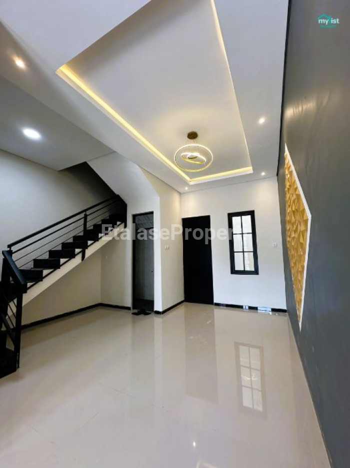 Foto properti Rumah Siap Huni Di Nirwana Eksekutif Wonorejo Rungkut 6