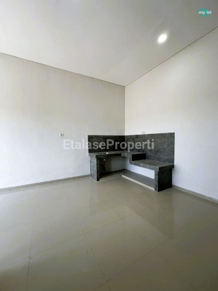 Foto properti Rumah Baru Di Gununganyar Modern Tengah Rungkut Wonorejo 4