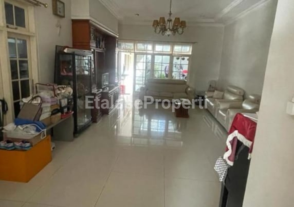 Foto properti Jual Rumah Dharmahusada Indah 6
