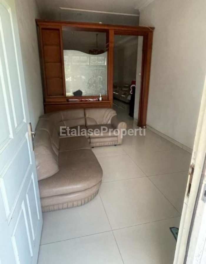 Foto properti Disewakan Rumah Dharmahusada Indah 4