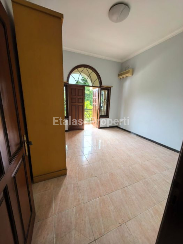 Foto properti Rumah Dijual / Di Sewa Villa Bukit Mas Monaco 1. 5