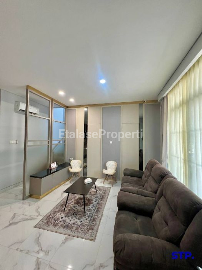 Foto properti Sewa Rumah Furnished Di Cluster Aruba Villa Di Grand Island Pakuwon City 2