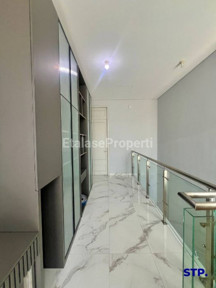 Foto properti Sewa Rumah Furnished Di Cluster Aruba Villa Di Grand Island Pakuwon City 6