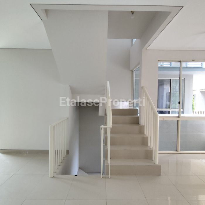 Foto properti Dijual : WISATA BUKIT MAS Notredame 5