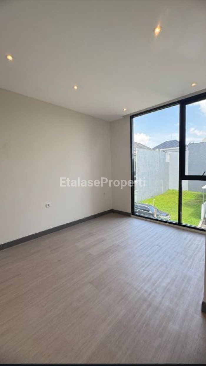 Foto properti Dijual Cepat Rumah Baru Di Citraland Cluster Woodland 4