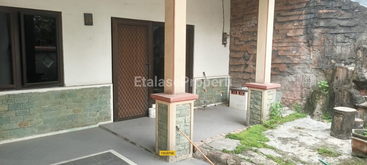 Foto properti *Dijual Rumah Citra Dahlia, Tropodo* 2
