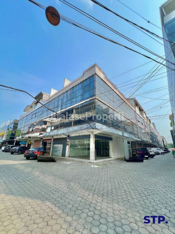 Foto properti Sewa Ruko RMI Ngagel Posisi Hoek 1