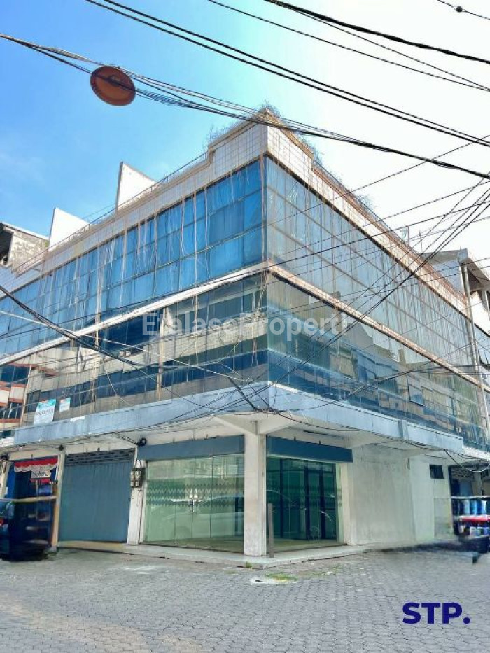 Foto properti Sewa Ruko RMI Ngagel Posisi Hoek 2