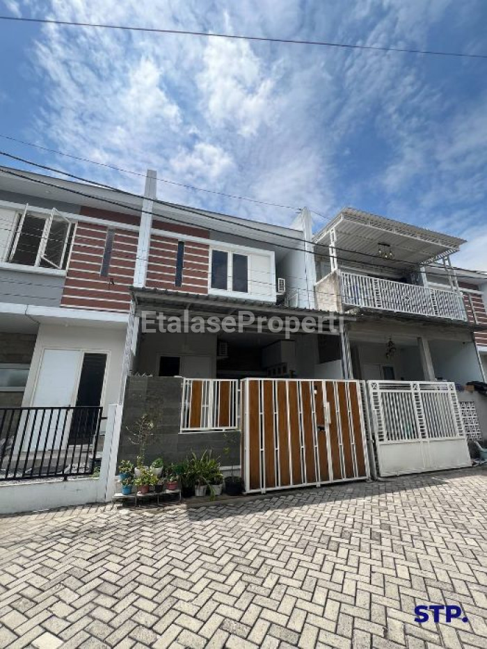 Foto properti Rumah 2 Lantai Di Perumahan Kencana Residence, Kenjeran 2
