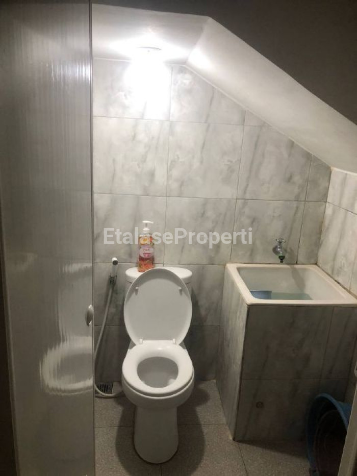 Foto properti Rumah 2 Lantai Di Perumahan Kencana Residence, Kenjeran 7