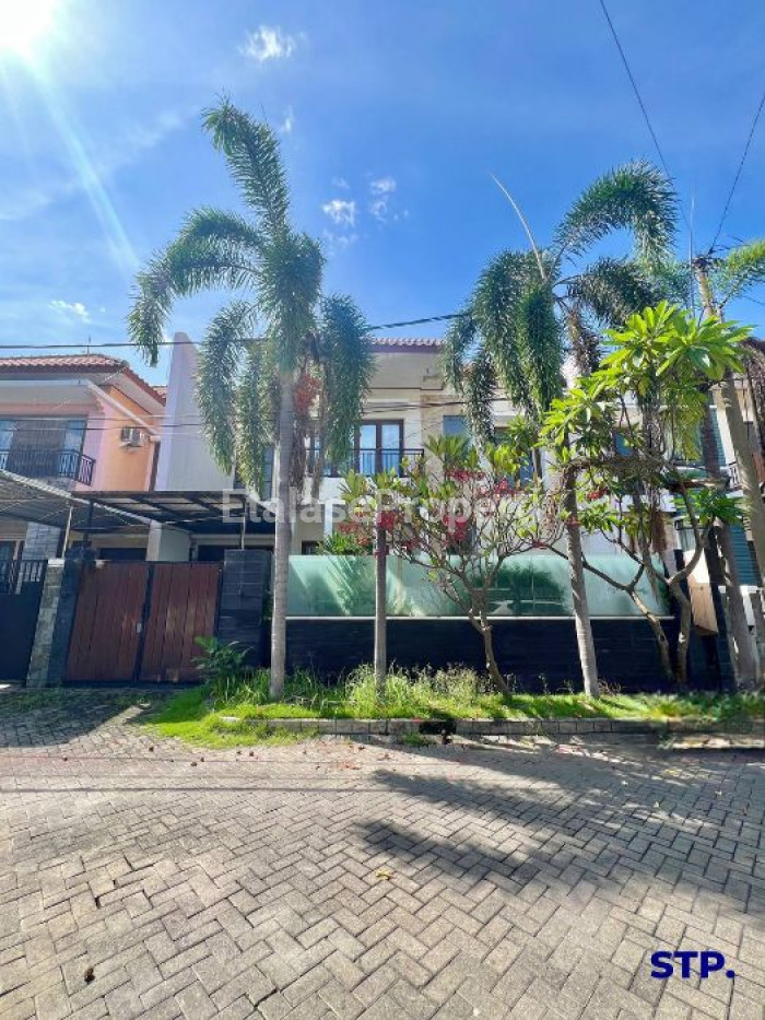 Foto properti Lebar 12 Meter, Rumah Perlu Renovasi Di Galaxi Bumi Permai Araya Tahap 2 1