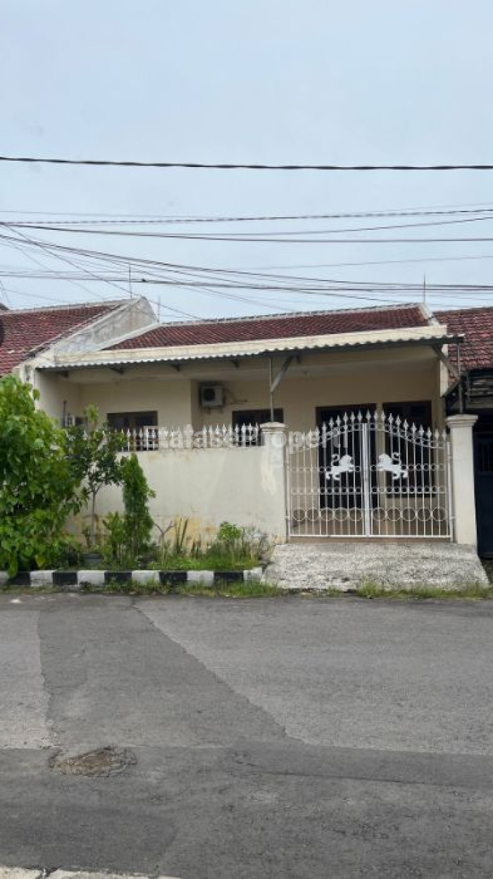 Foto properti 🔥 DIJUAL CEPAT! Rumah Siap Huni Darmo Indah Timur I 2