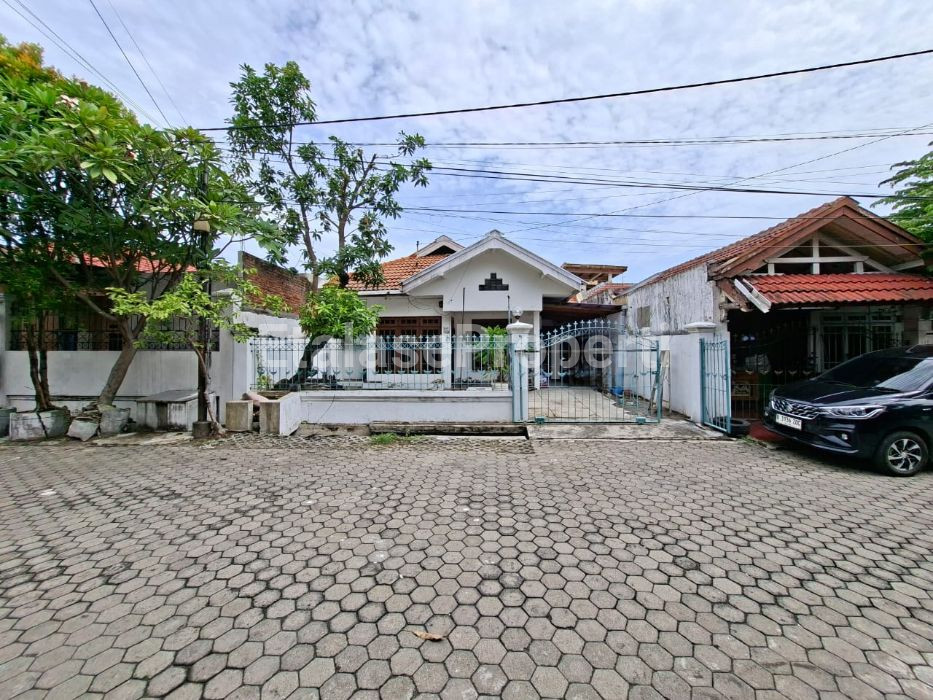Foto properti *Dijual Rumah Taman Pondok Indah (TPI), Wiyung* 7