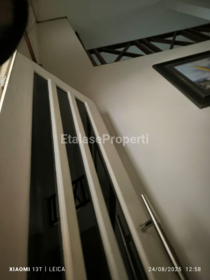 Foto properti Kutisari Dekat Fasum Furnished Baru 2