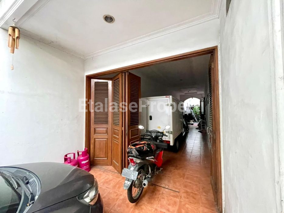 Foto properti *Dijual Rumah / Lahan Komersial 0 Jalan Raya Gubeng, Surabaya Pusat* 3