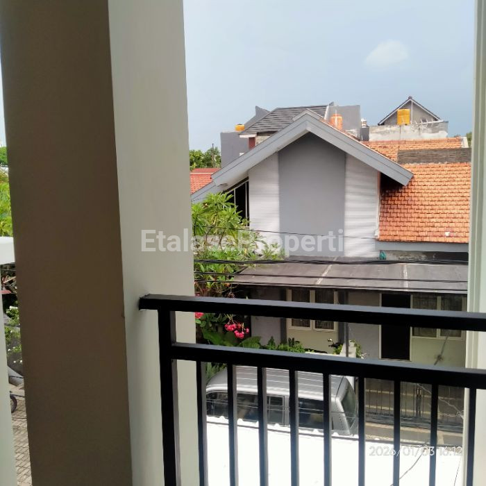 Foto properti Sewa Rumah Bagus Di Rungkut Harapan Surabaya Dekat Jalan MERR Dan Akses Juanda 9