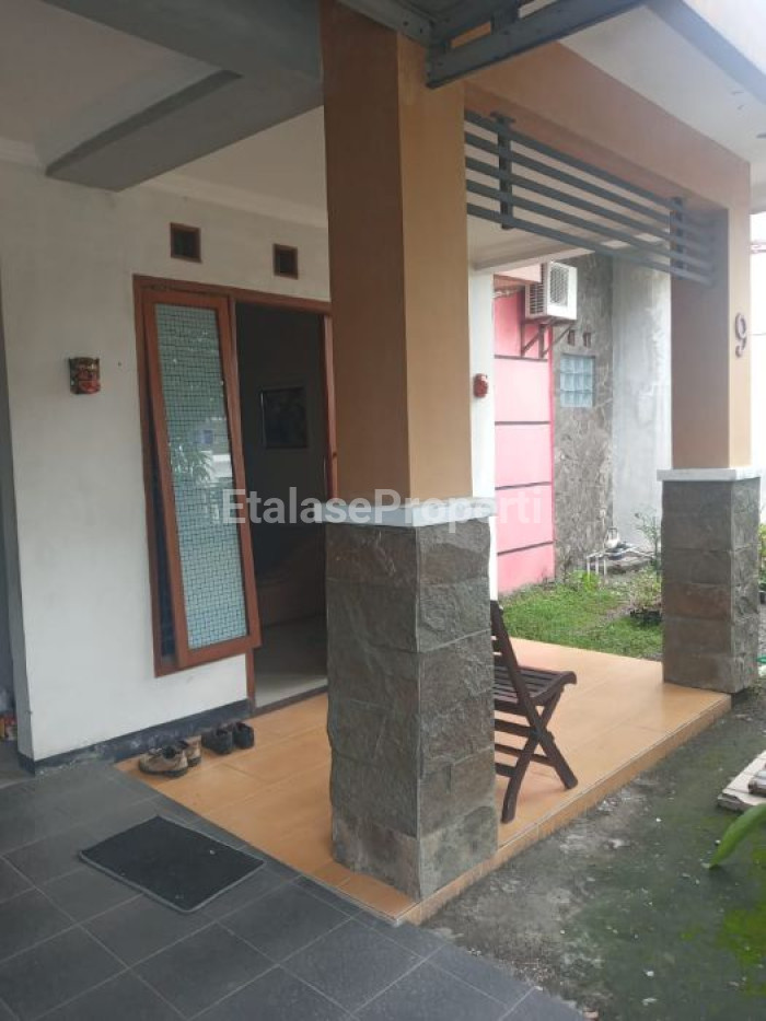 Foto properti Dijual Rumah Luas Di Rungkut Barata Surabaya Dekat Akses Tol Juanda 4