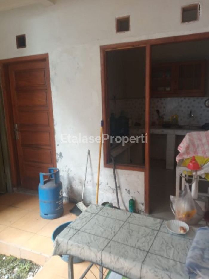 Foto properti Dijual/disewa Rumah Luas Di Rungkut Barata Surabaya Dekat Akses Tol Juanda 2