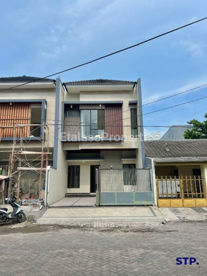 Foto properti Rumah Baru Modern Di Wisma Mukti Jalan Utama Tipe A 1