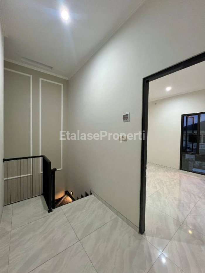 Foto properti Rumah Baru Modern Di Wisma Mukti Jalan Utama Tipe A 7