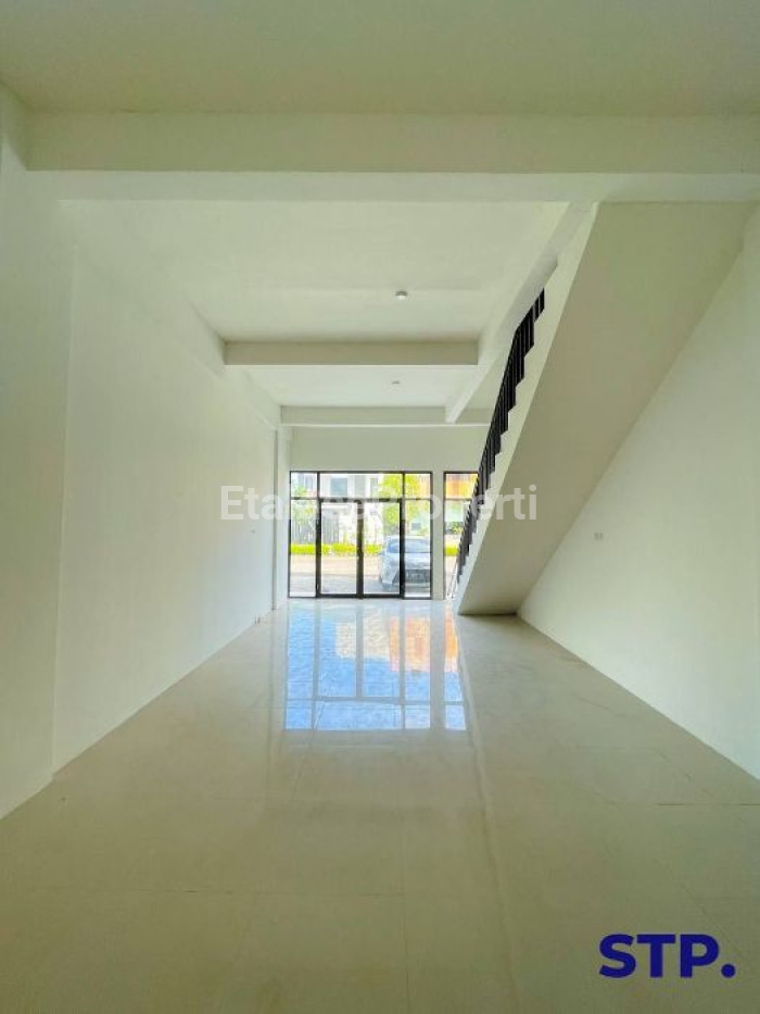 Foto properti Sewa Ruko 3 Lantai Eastern Park Depan Sukolilo Dian Regency II 2