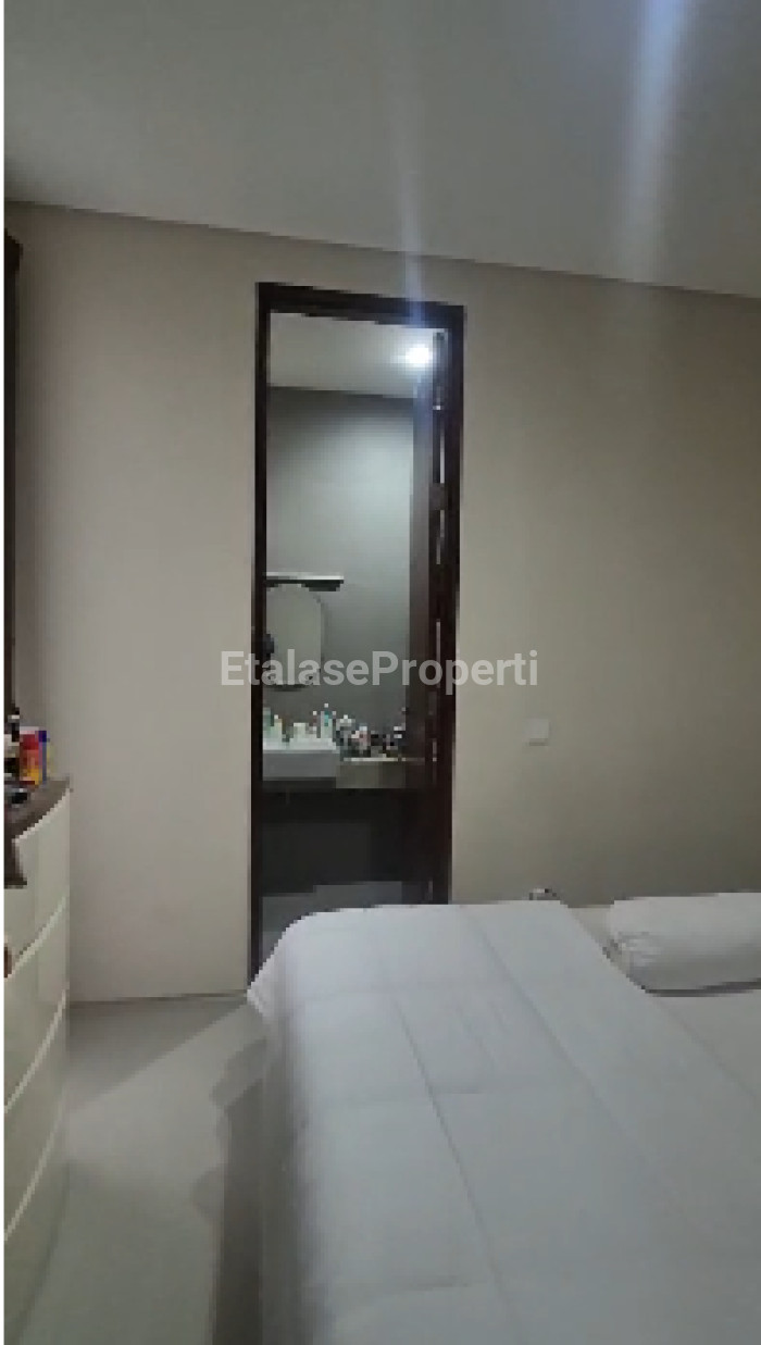 Foto properti For Sale  Barang Langka Cocok Untuk SENIOR, Rumah Di Taman Puspa Raya Citraland 6