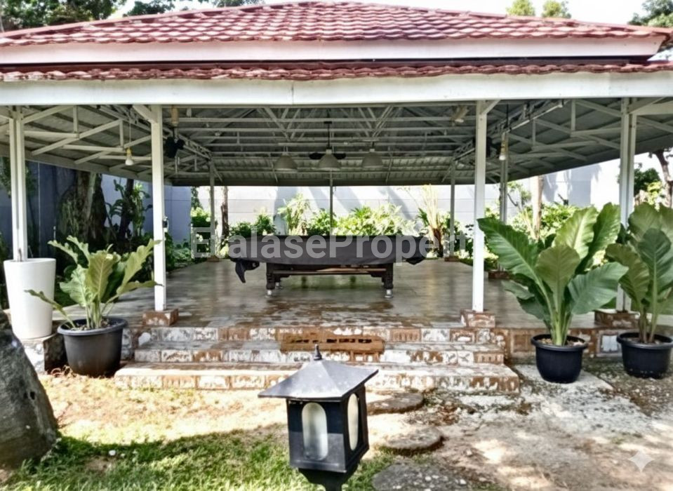 Foto properti *Dijual Rumah Old Money Area Kuningan Jakarta Selatan* 7