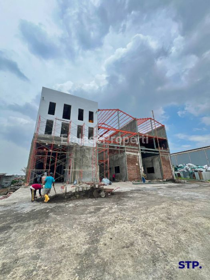 Foto properti 1 UNIT - Gudang Kantor 3 Lantai Di Kalijudan MERR 2