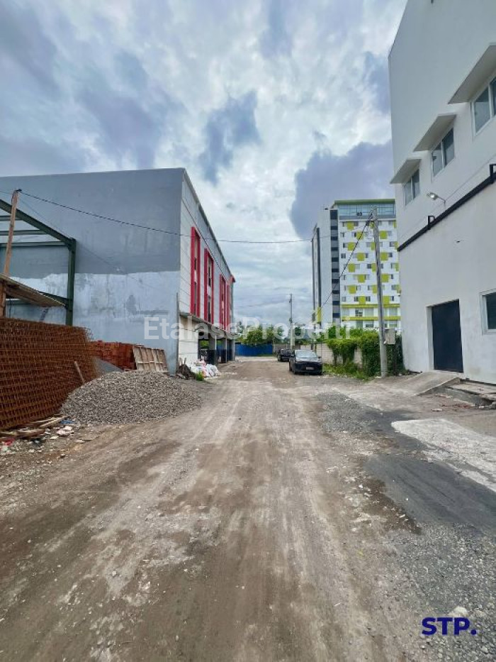 Foto properti Inden 6 Bulan, Gudang Kantor 3 Lantai Di Kalijudan MERR 6