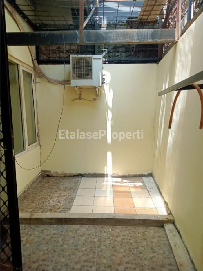 Foto properti Gunung Anyar Tambak Siap Huni 4