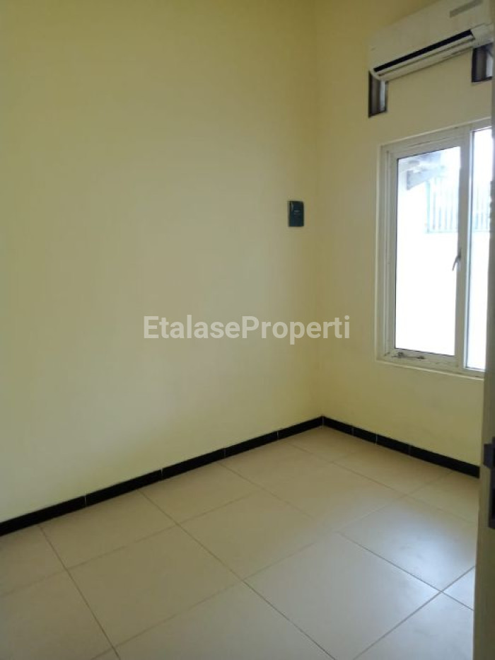 Foto properti Gunung Anyar Tambak Siap Huni 8