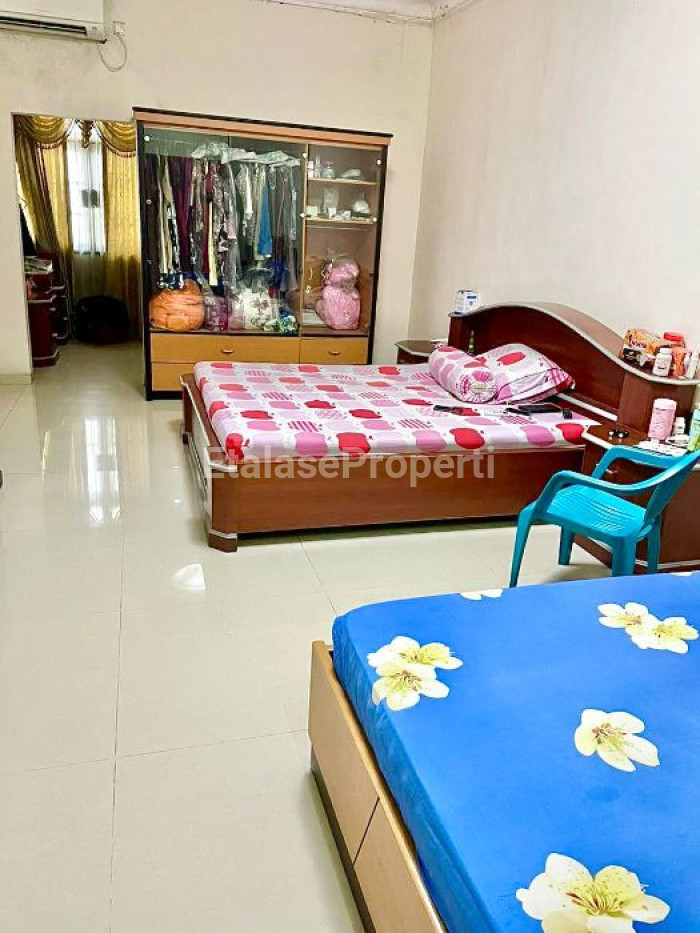 Foto properti *Dijual Rumah Raya Sukomanunggal Jaya* 7