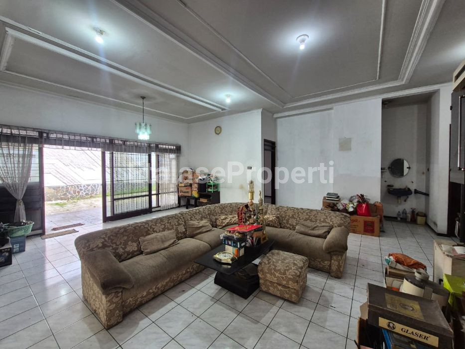 Foto properti Dijual Rumah Di Dharmahusada Utara 5