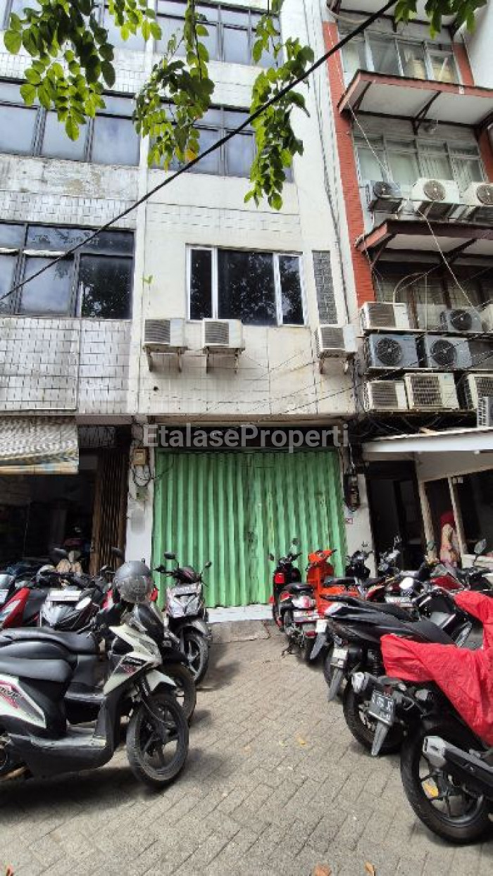 Foto properti Dijual Ruko Di Jl Waspada Pusat Perdagangan Surabaya 1