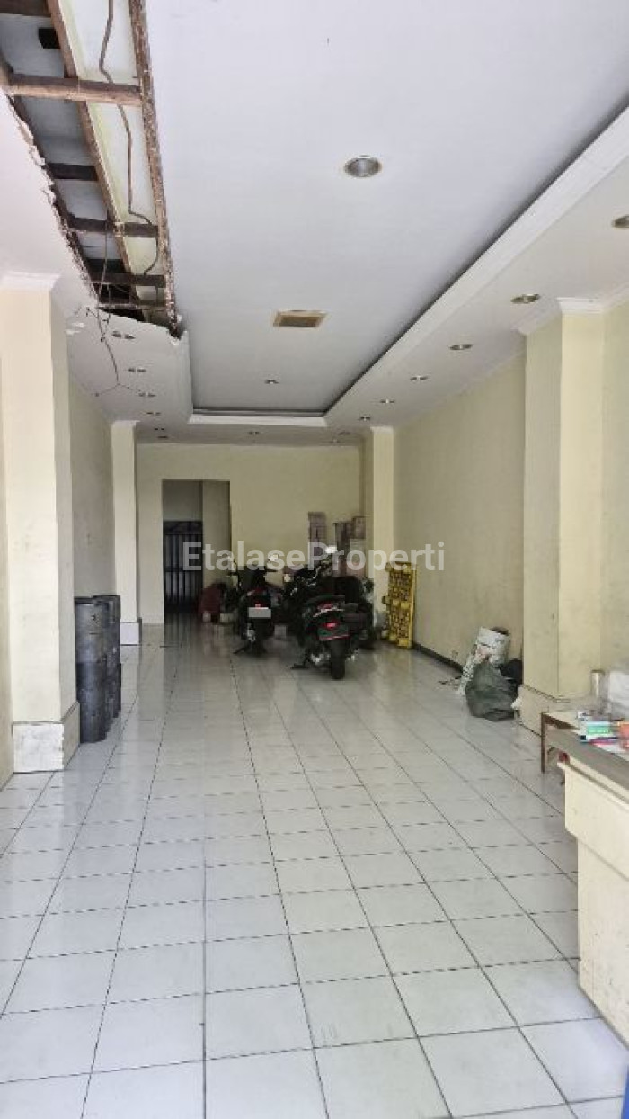 Foto properti Dijual Ruko Di Jl Waspada Pusat Perdagangan Surabaya 3