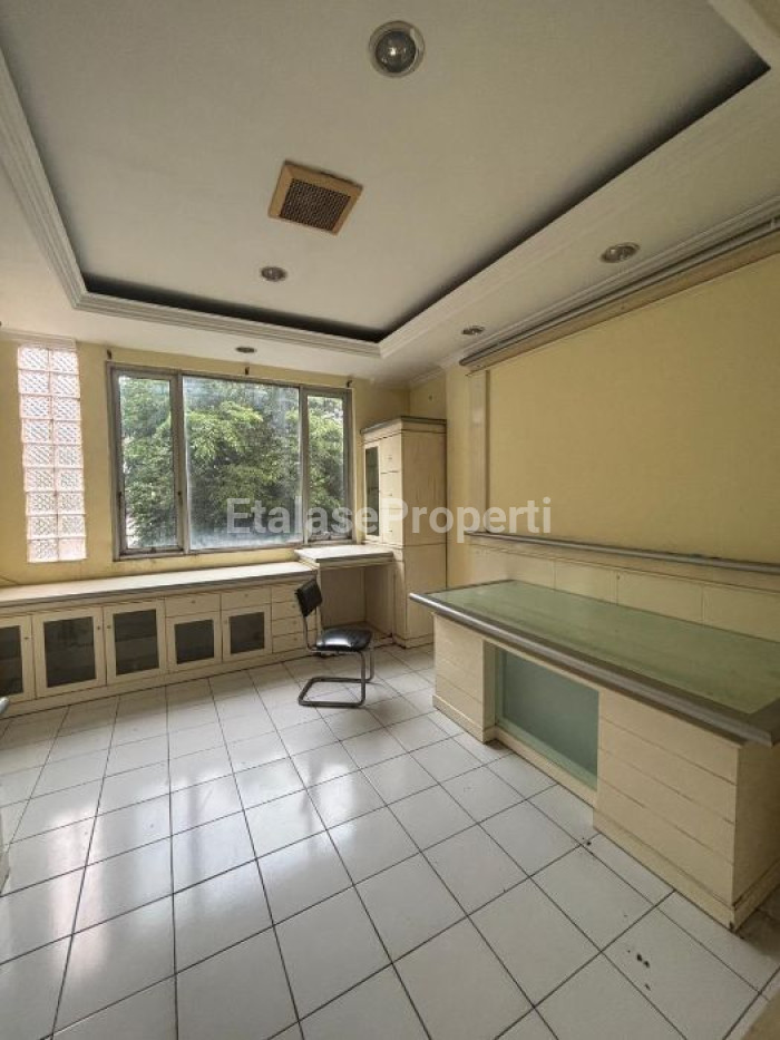 Foto properti Dijual Ruko Di Jl Waspada Pusat Perdagangan Surabaya 6